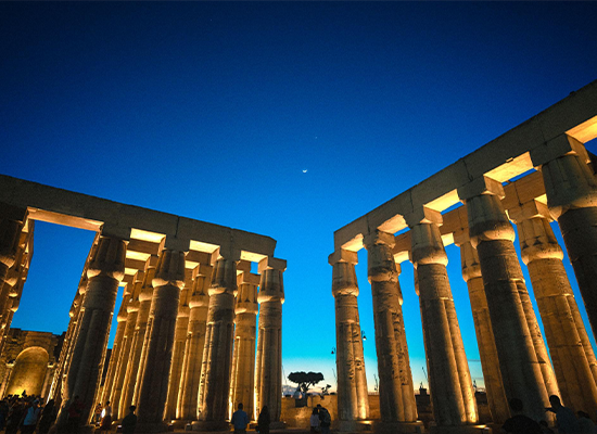 Private classic Egypt tour itinerary with pyramids and temples